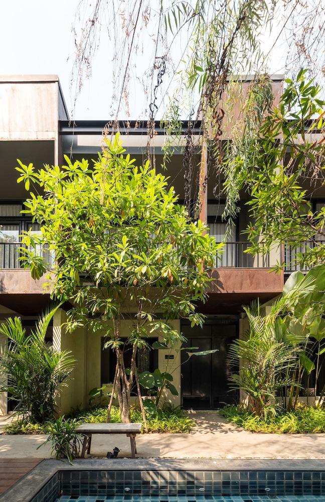 Cherlock Hotel Chiang Mai Esterno foto